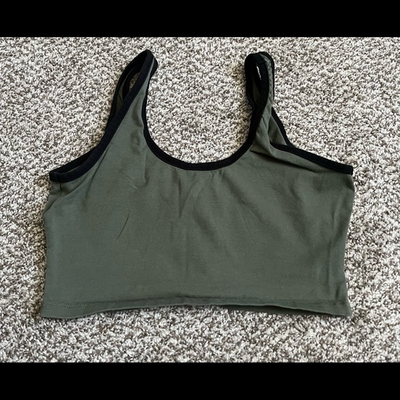 Justify leggings and sports bra set, size S/M - Picture 2 of 5